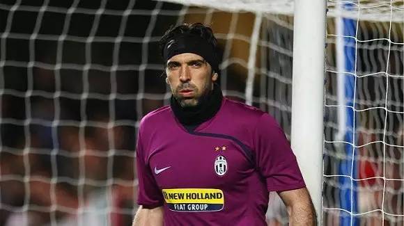 李政炫近9战场均22分4.9助攻，当选韩篮甲第二轮MVP（李政炫近9场场均22分4.9助攻，荣膺韩篮甲第2轮MVP）