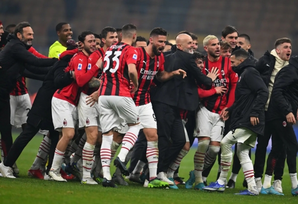 邮报：纽卡首席商务官已被安排休园艺假，年底将转投尤文（邮报：纽卡首席商务官进入园艺假期，年底将赴尤文任职）