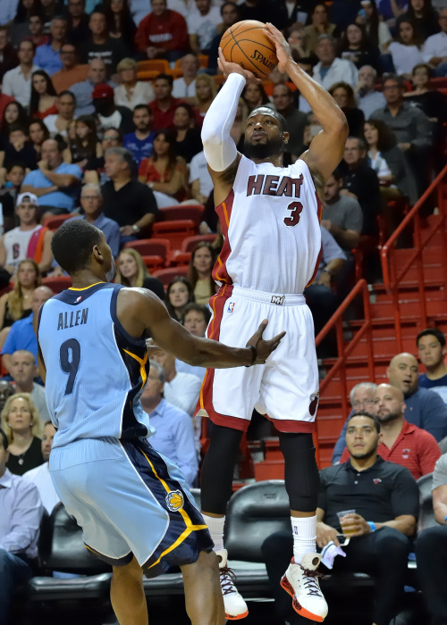 都体：弗拉霍维奇可能缺席尤文20场比赛，包括多场关键战役（都体：弗拉霍维奇恐无缘尤文20战，多场关键对决受影响）