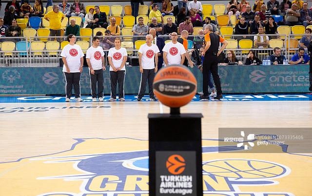 拉科鲁尼亚核心佩克：梦想为皇萨效力，希望能入选西班牙队（拉科鲁尼亚核心佩克：渴望披上皇马或巴萨战袍，盼获西班牙国家队征召）